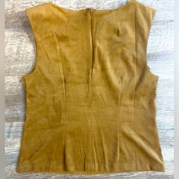 Banana republic women’s gently used top - Picture 2 of 7